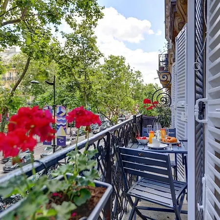 711 Elodie - Superbe A Apartman